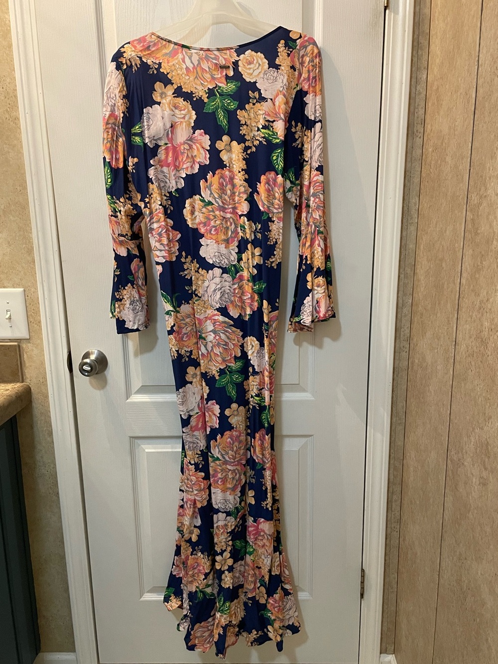 Maaji Navy Peony Lotus Maxi Kimono/ Beach Cover Up Dress Size L - Picture 7 of 9